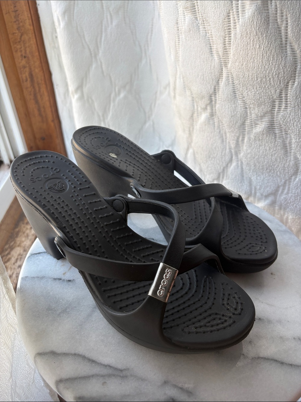 CROCS Black Heels